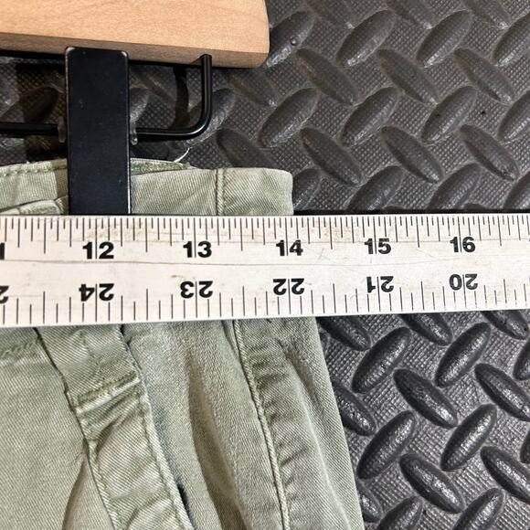 American Eagle Stretch Wide Leg Cargo Washed Green Casual Pants Women’s Size 4 - Picture 7 of 7